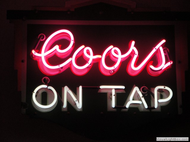 Neon Artwork - neon sign by Morry's Neon